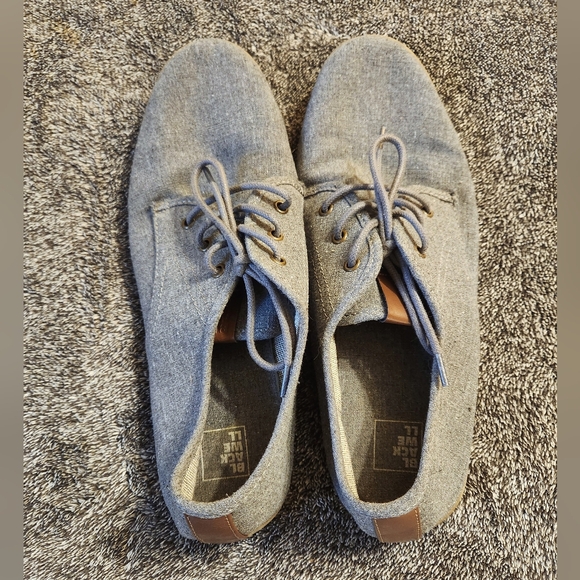 Men's Blackwell Canvas Slip Ons - Picture 3 of 3